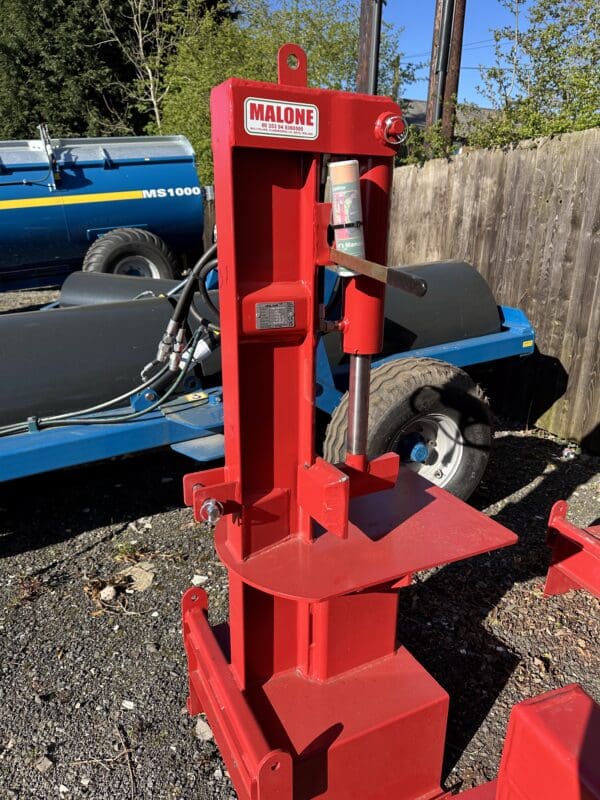 Malone Tractor mounted CAT 3 point linkage log Splitter - Image 3