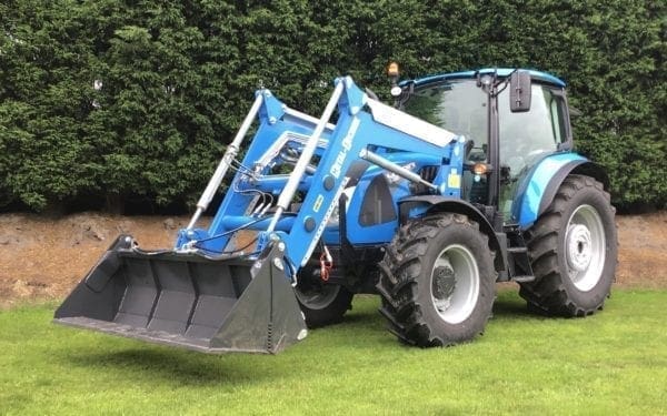 4 in 1 2M Hydraulic Bucket - Image 2