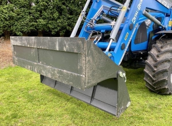 4 in 1 2M Hydraulic Bucket