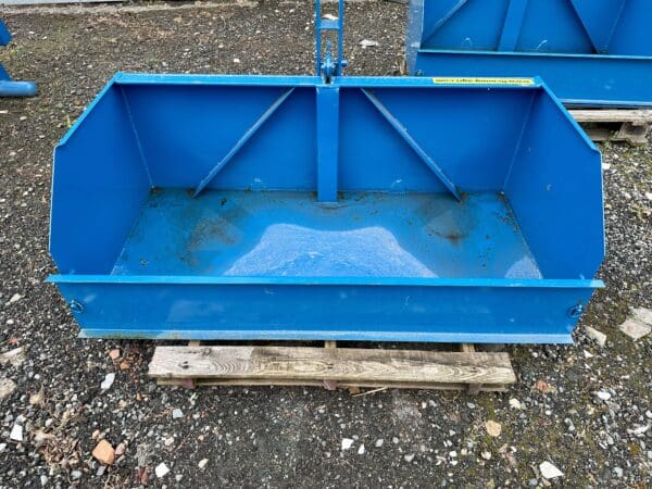 5ft Tractor Mounted Tipping Transport Box - Image 2