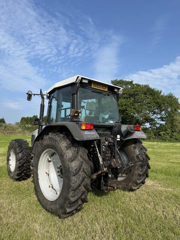 Lamborghini Premium 1050 Tractor - Image 4