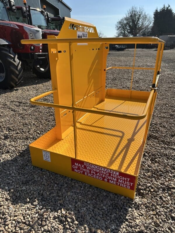 Strimech Pro Build three person work platform - Image 4