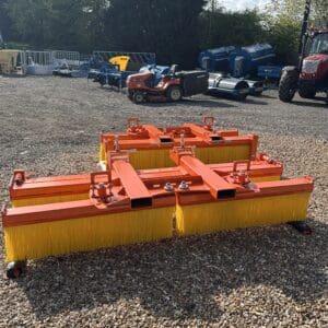 Pallet Fork Yard Brush