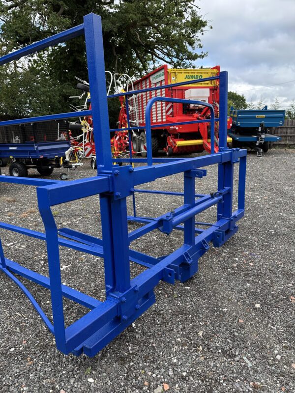 Hydraulic Bale Stacker - Image 2