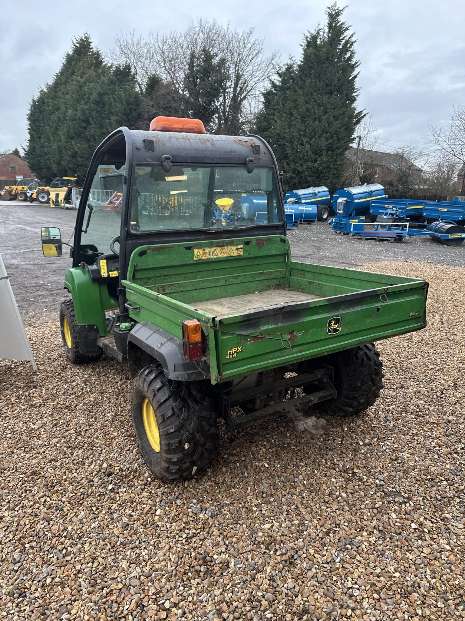 John Deere HPX Gator - Image 4